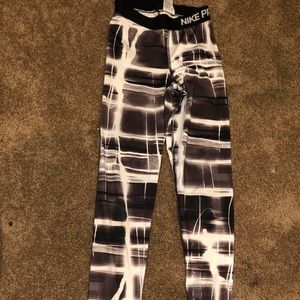 Nike pro leggings